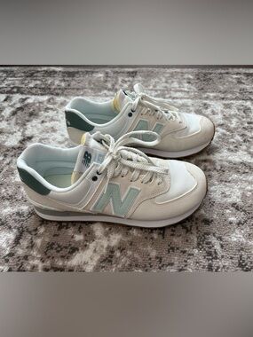 Women New Balance
